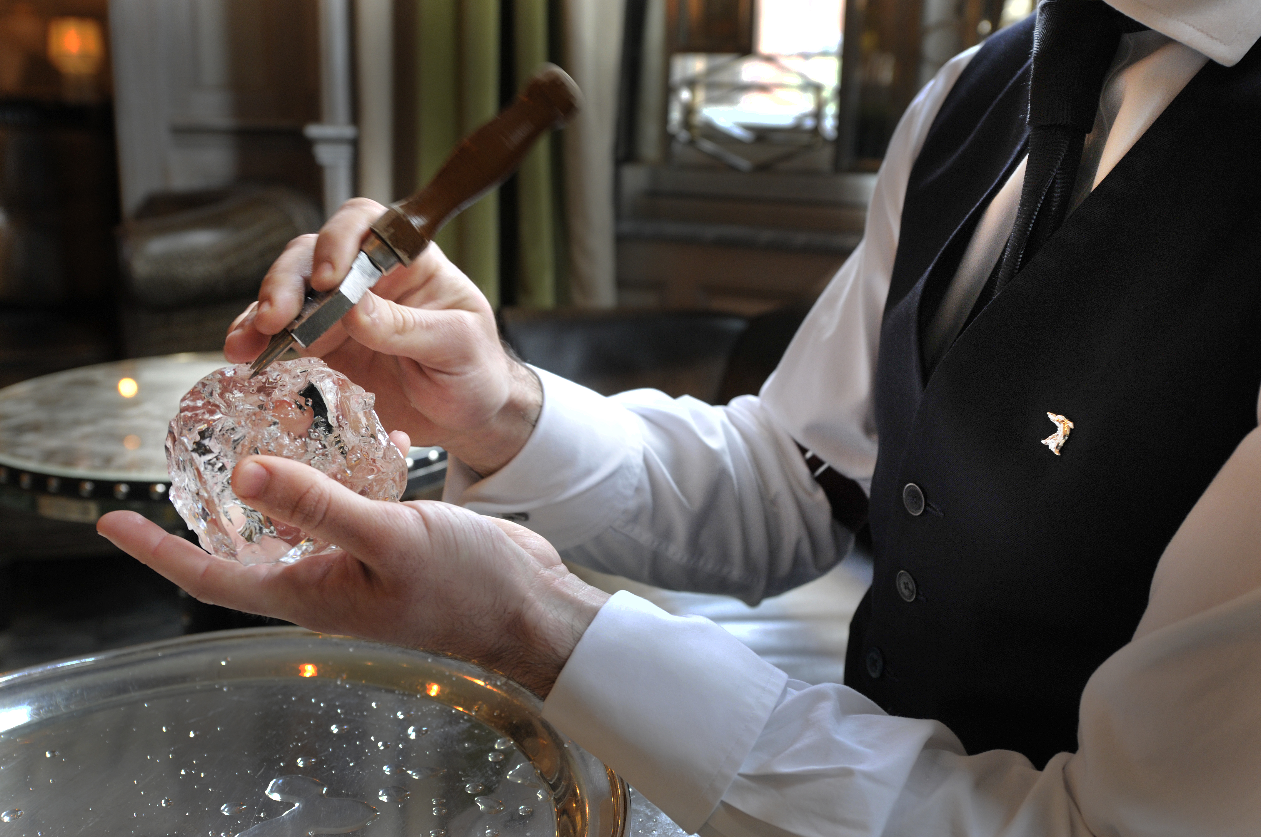 Agostino Perrone & Drinks at the Connaught Bar