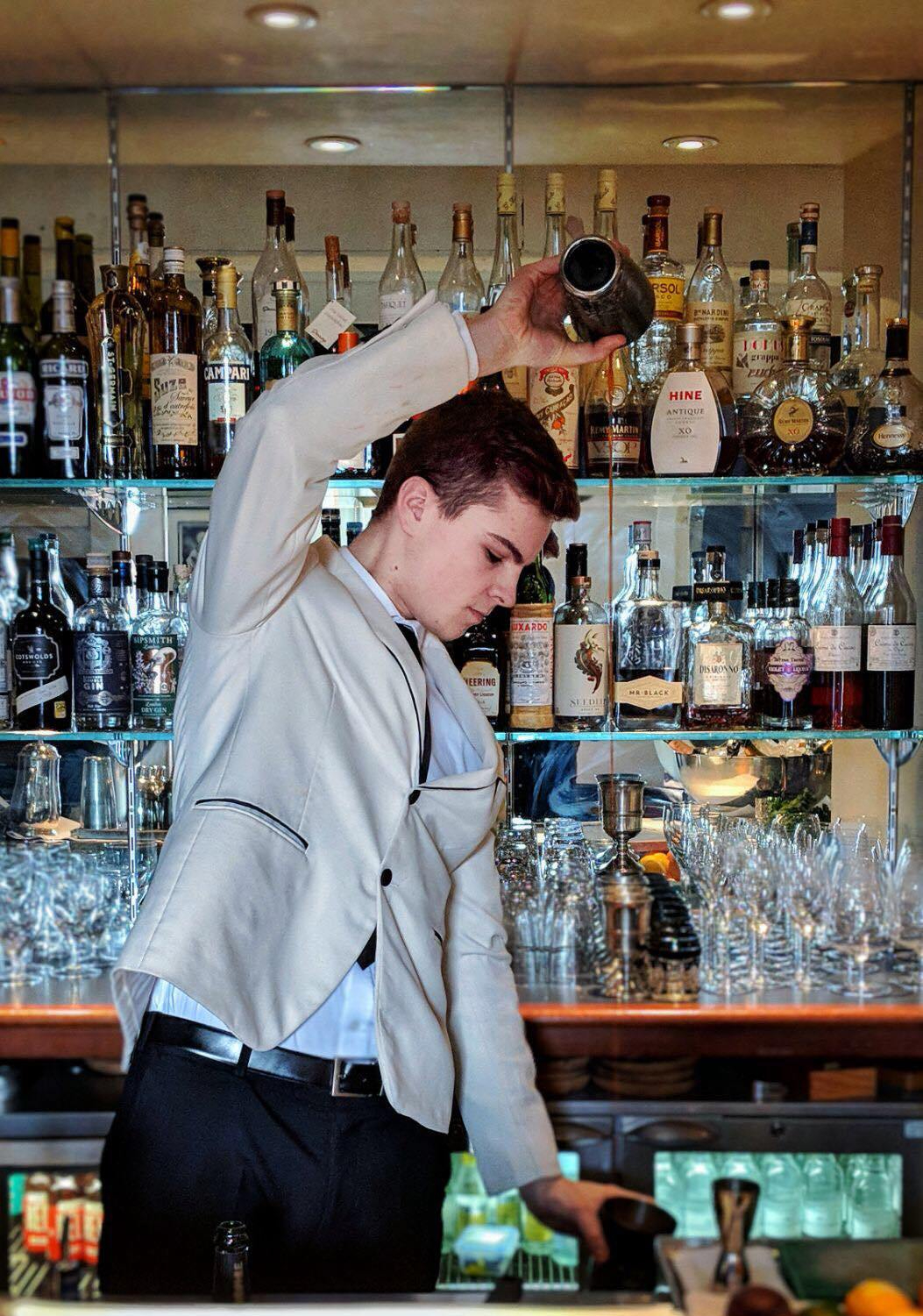 29186576_703706383353473_8457306225237819392_o