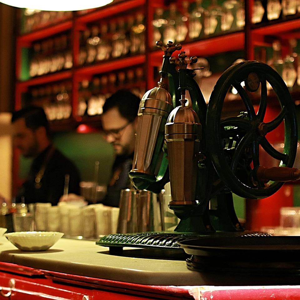 A Look at Barcelona’s Cocktail&nbsp;Dens